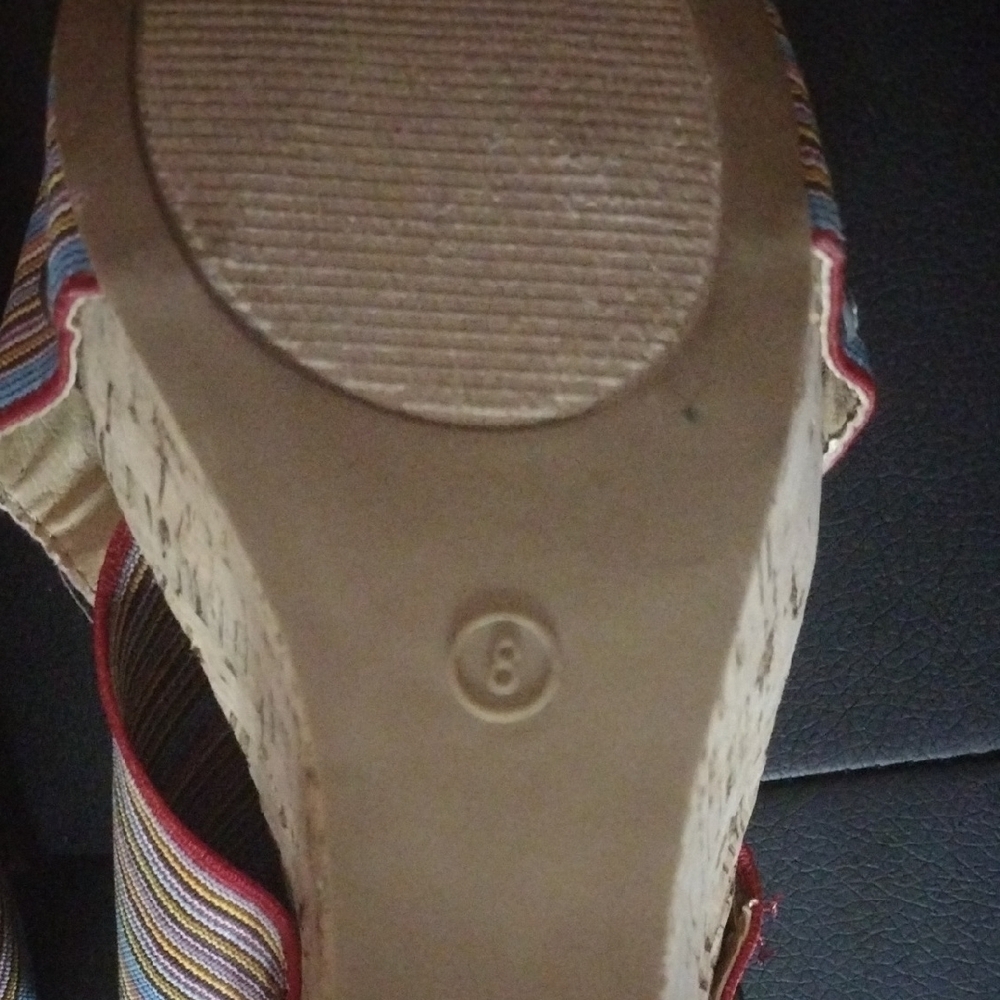 Cato Red and Orange Wedge Sandals​​ - Picture 4 of 4